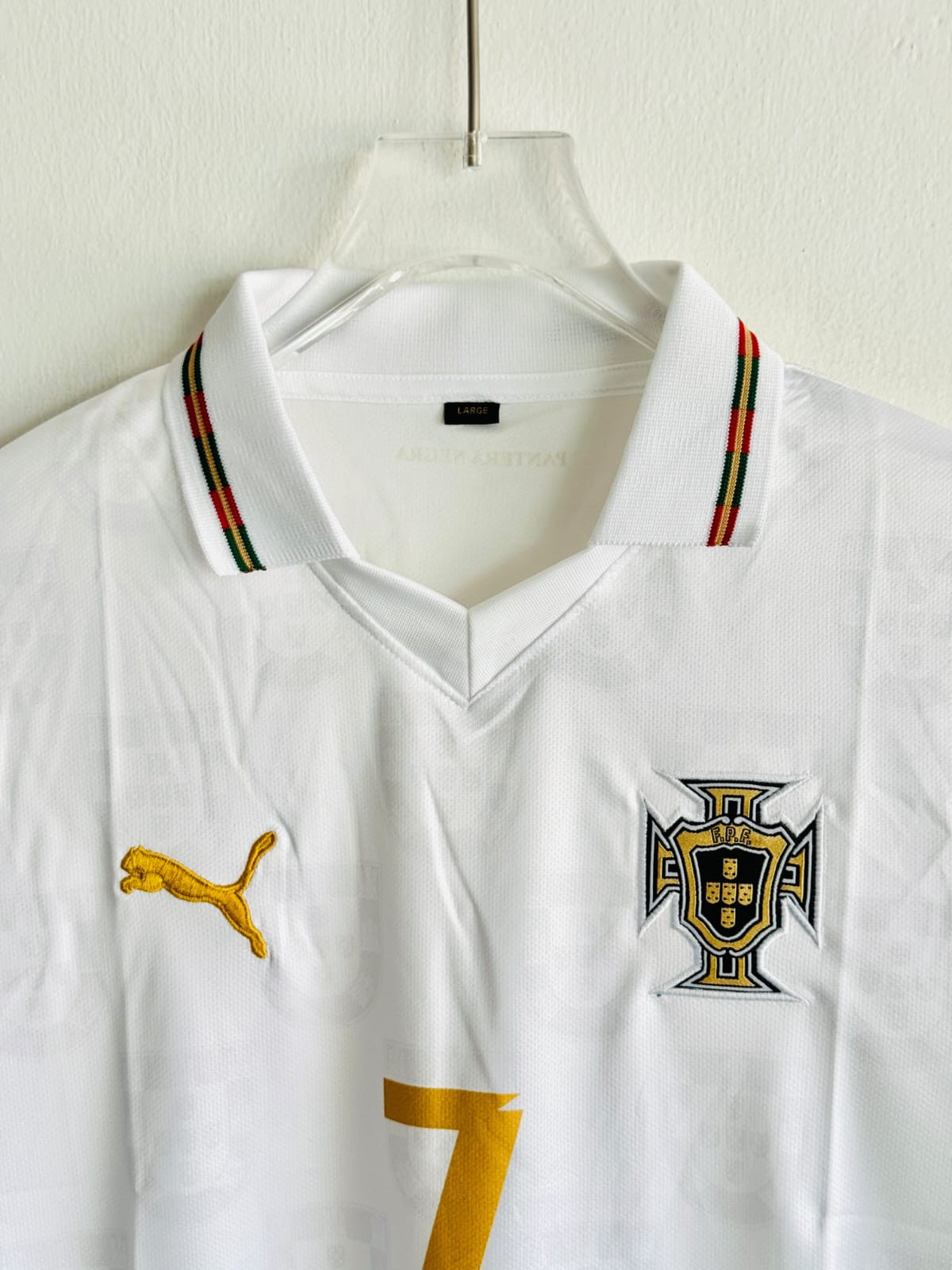 PORTUGAL 2026 SPECIAL EDITION KIT COLLAR RONALDO (EMBROIDERY LOGOS)