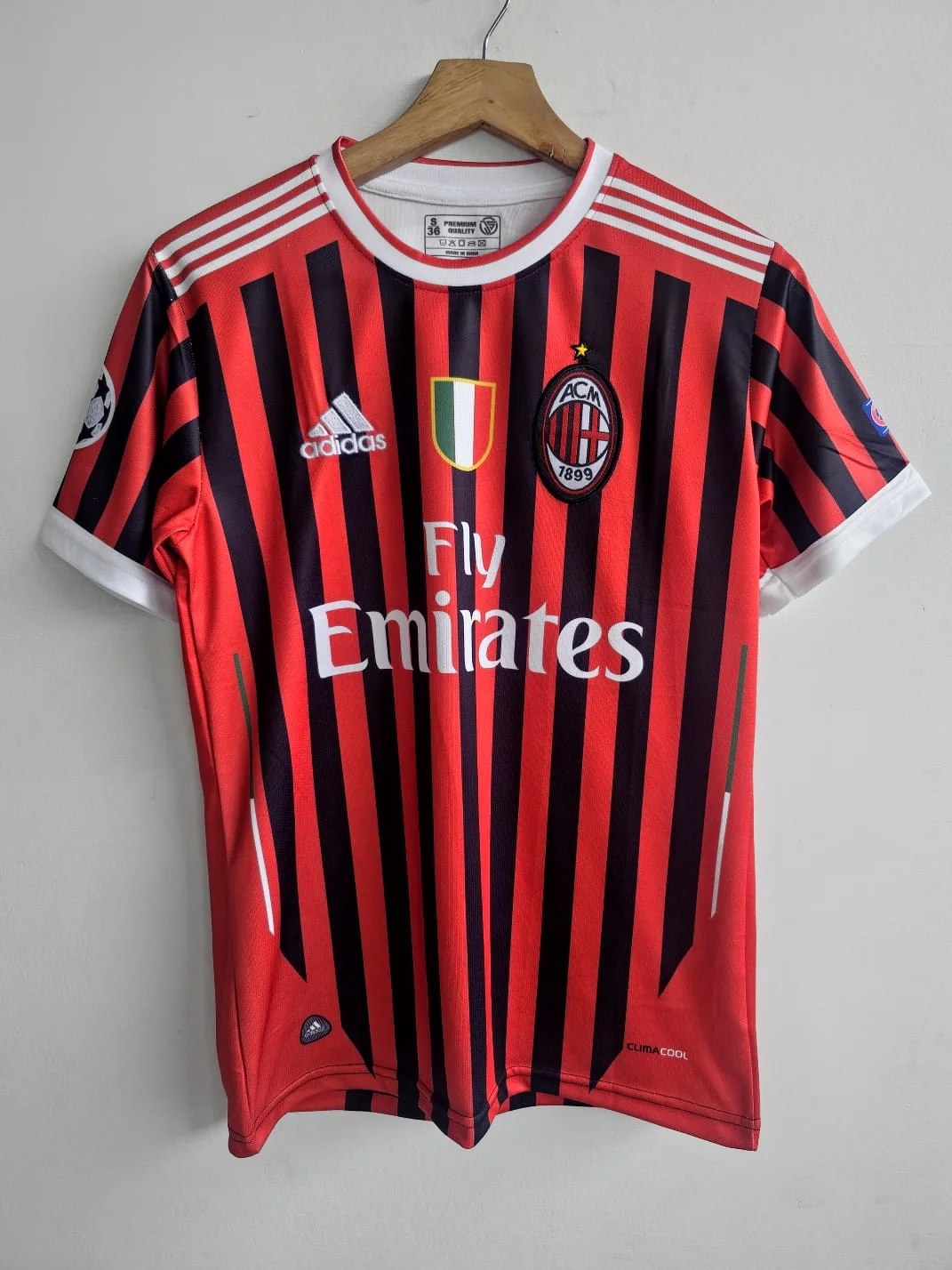 AC MILAN RETRO 2011-12 HOME KIT IBRAHIMOVIC