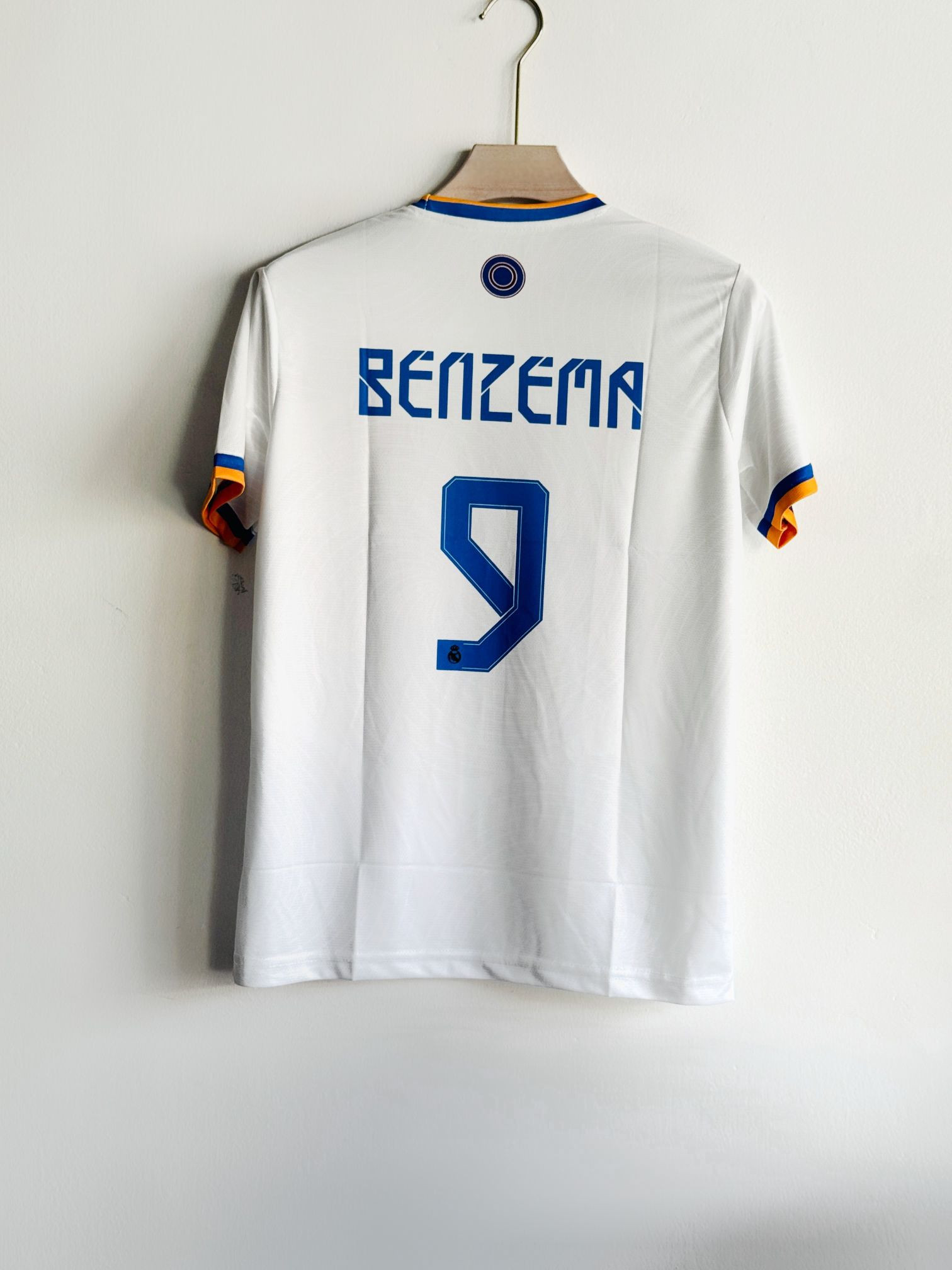 REAL MADRID RETRO 2021-22 HOME BENZEMA (EMBROIDERY LOGOS)