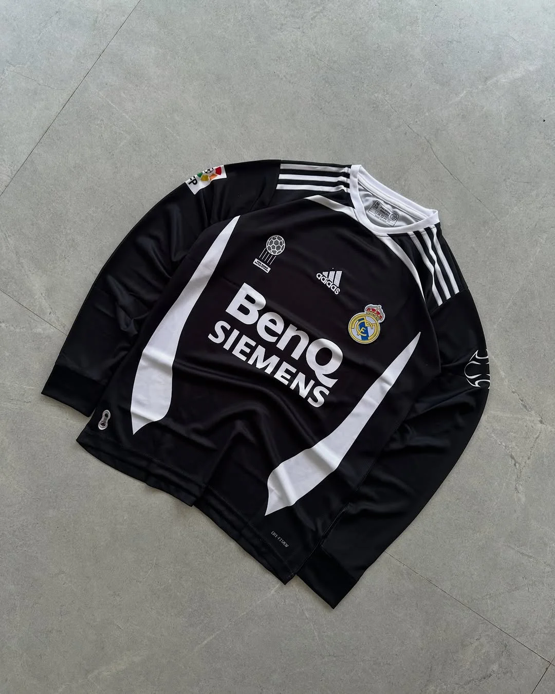 REAL MADRID RETRO 2006-07 FULL SLEEVE BECKHAM (EMBROIDERY LOGO)
