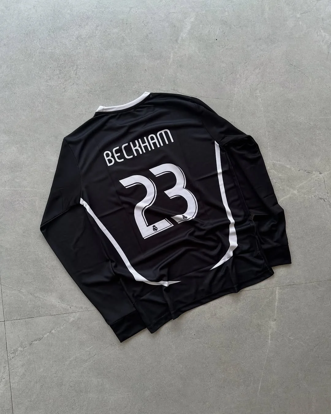 REAL MADRID RETRO 2006-07 FULL SLEEVE BECKHAM (EMBROIDERY LOGO)