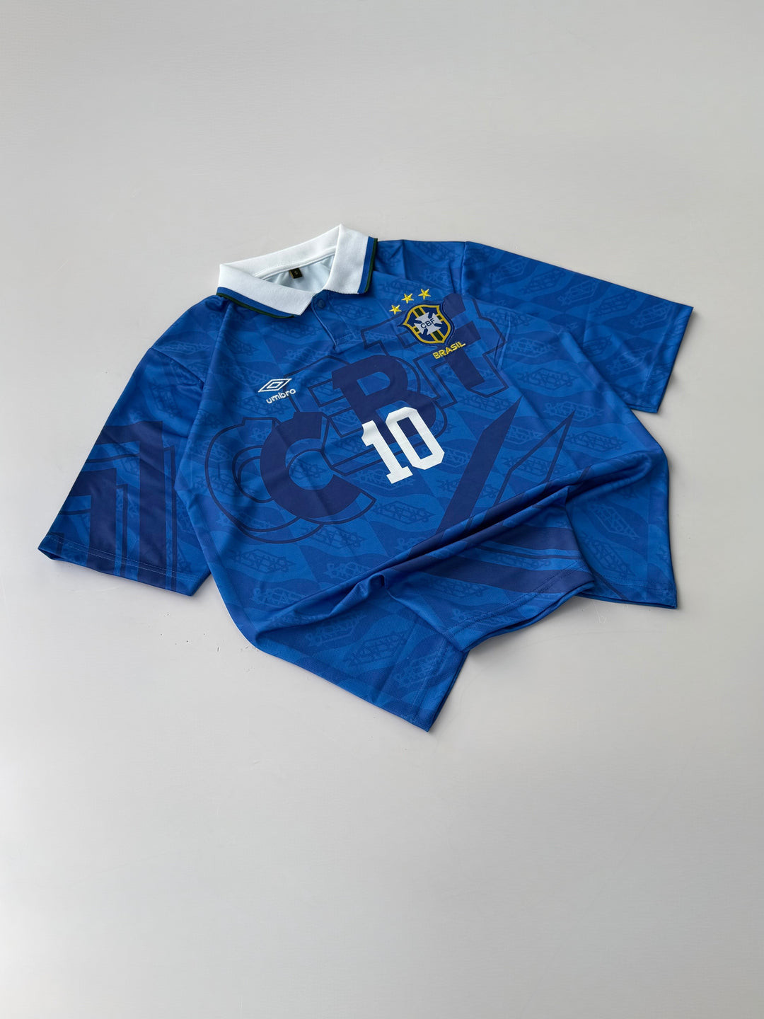 BRAZIL RETRO 1991-93 AWAY KIT FIVE SLEEVE COLLAR PELE (EMBROIDERY LOGOS)