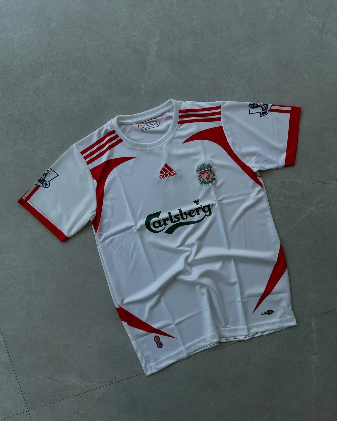 LIVERPOOL RETRO 2007-08 AWAY KIT GERRARD (EMBROIDERY LOGOS)