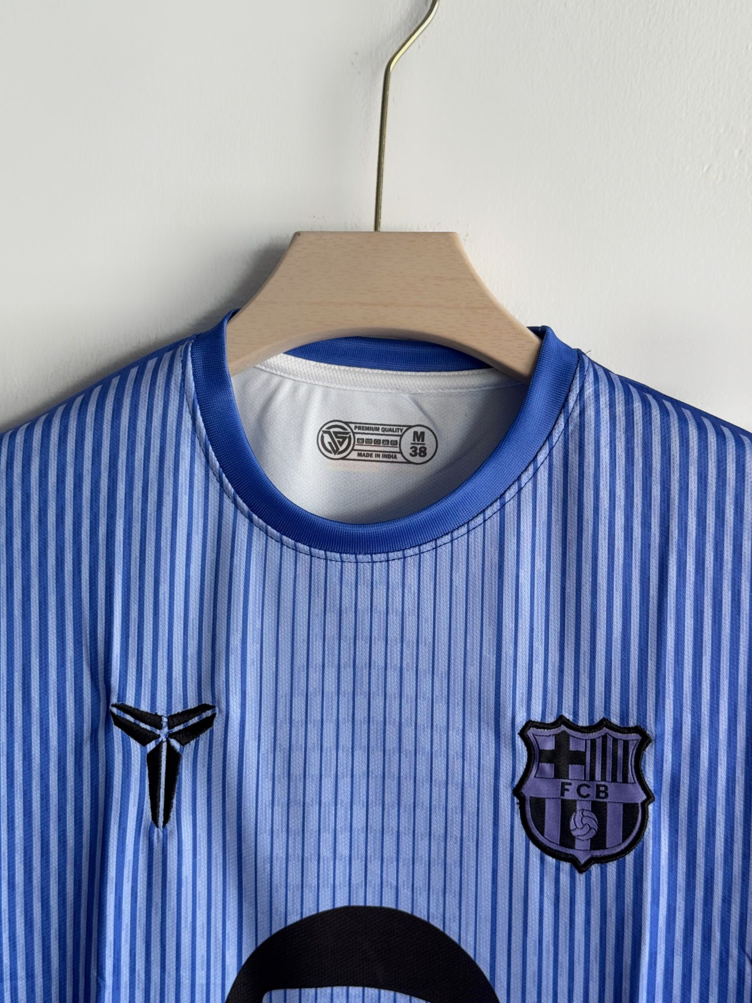 BARCELONA SPECIAL EDITION KIT YAMAL (EMBROIDERY LOGOS)