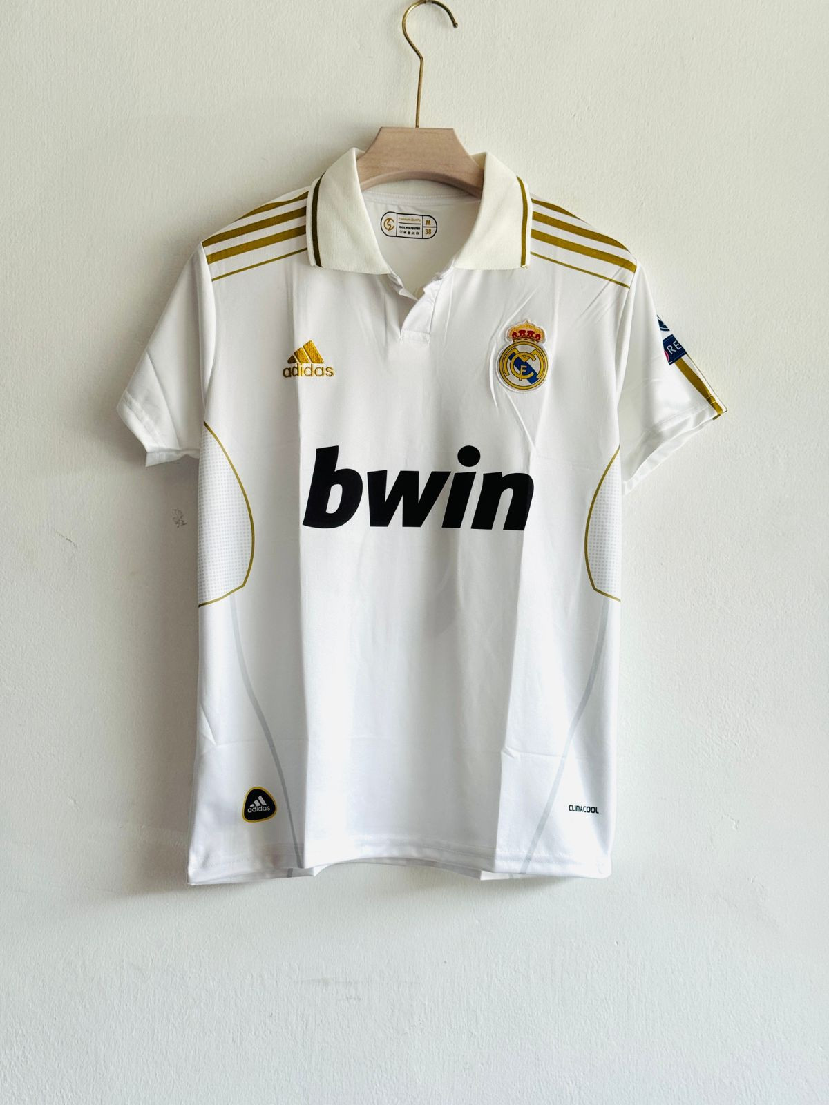 REAL MADRID RETRO 2011-12 HOME KIT COLLAR RAMOS (EMBROIDERY LOGOS)
