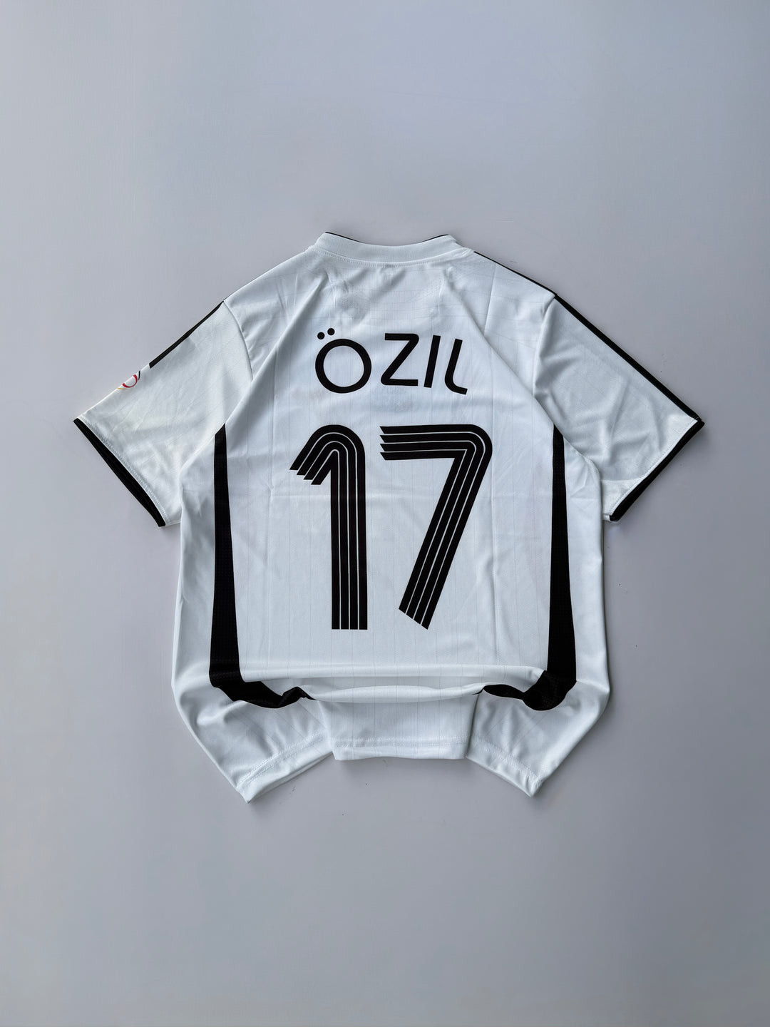 GERMANY RETRO 2006 HOME KIT OZIL (EMBROIDERY LOGOS)