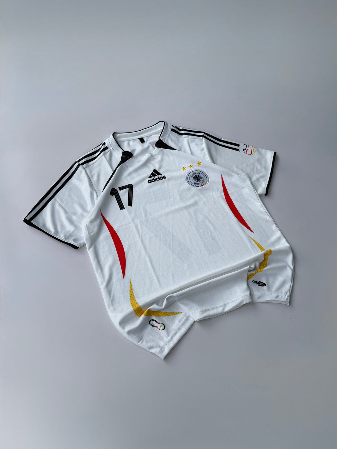 GERMANY RETRO 2006 HOME KIT OZIL (EMBROIDERY LOGOS)