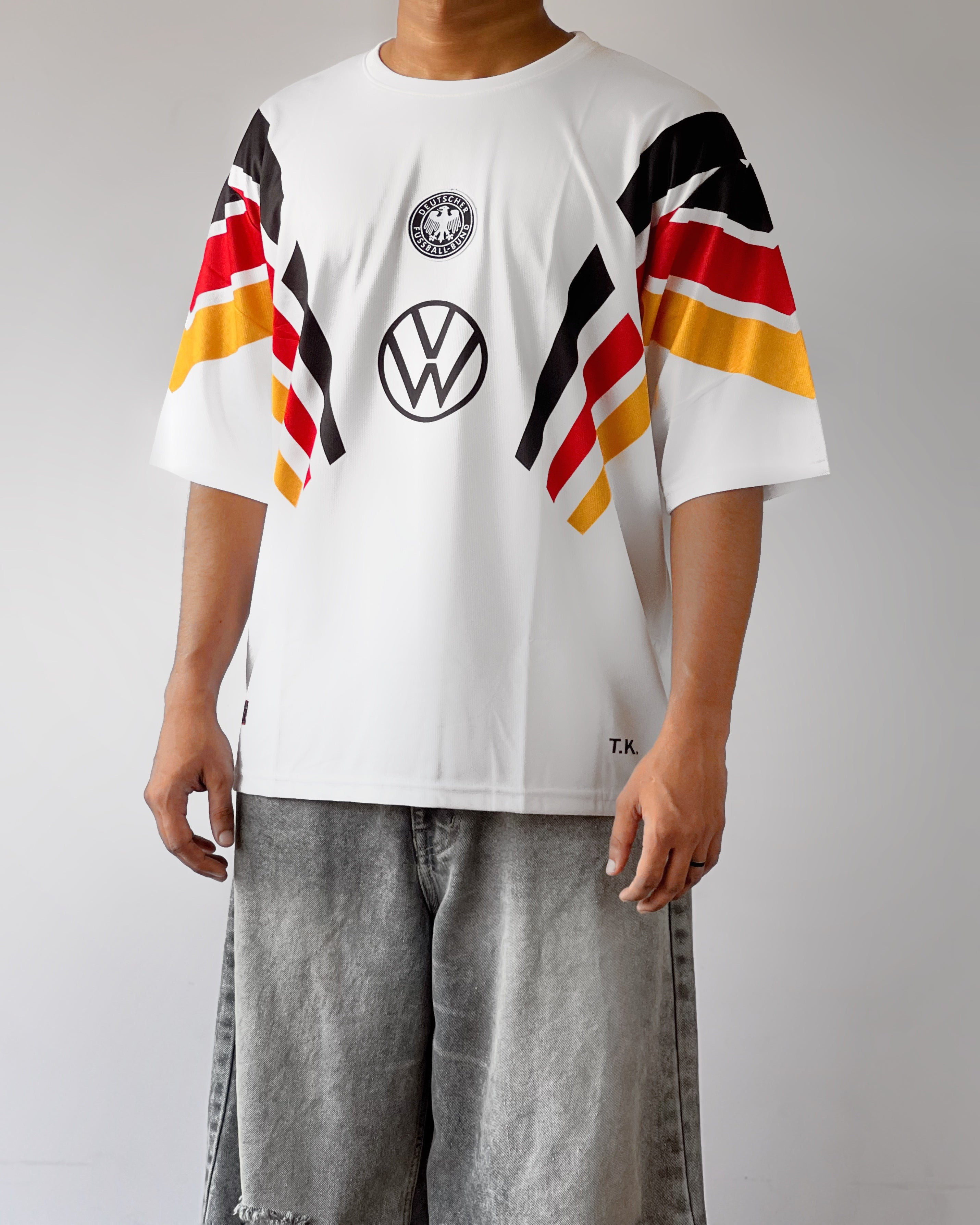 GERMANY RETRO 1996 HOME KIT FIVE SLEEVE BECKENBAUER 