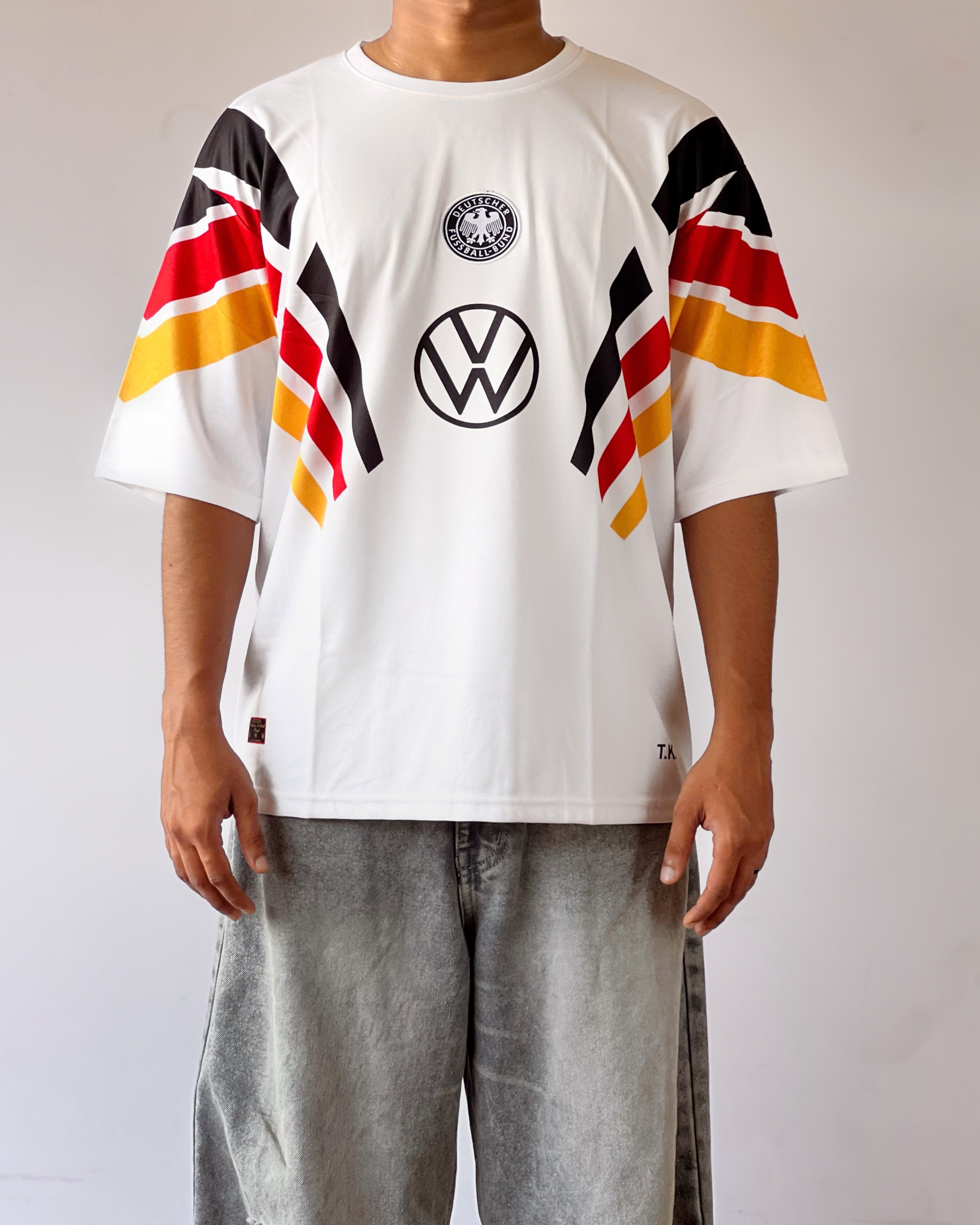 GERMANY RETRO 1996 HOME KIT FIVE SLEEVE BECKENBAUER 