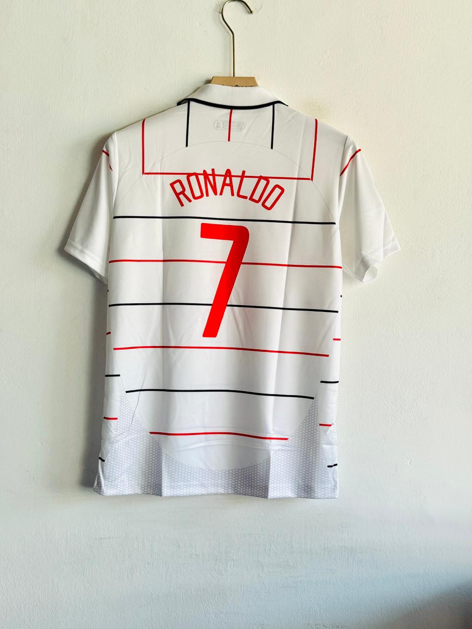 MANCHESTER UNITED RETRO 2003-05 THIRD KIT COLLAR RONALDO (EMBROIDERY LOGOS)