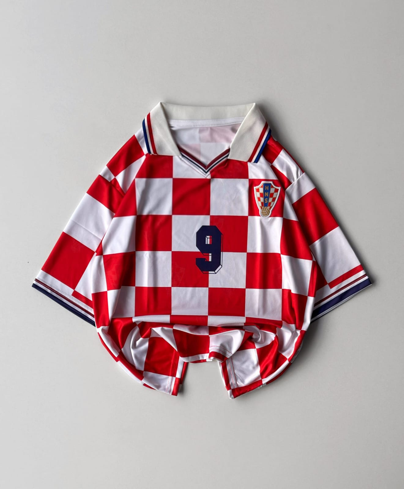 CROATIA RETRO FIVE SLEEVE COLLAR KIT SUKER (EMBROIDERY LOGOS)