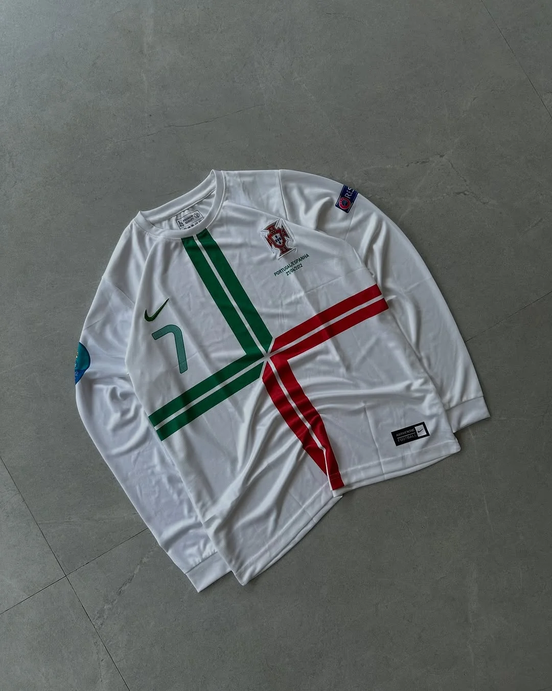 PORTUGAL RETRO 2012 AWAY KIT FULL SLEEVE RONALDO (EMBROIDERY LOGOS)