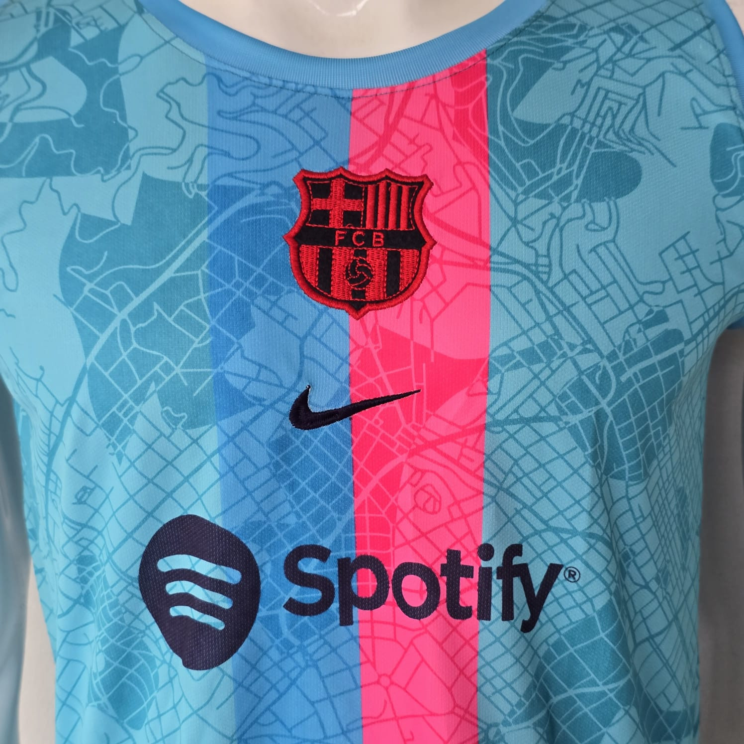 BARCELONA BIB (EMBROIDERY LOGOS)