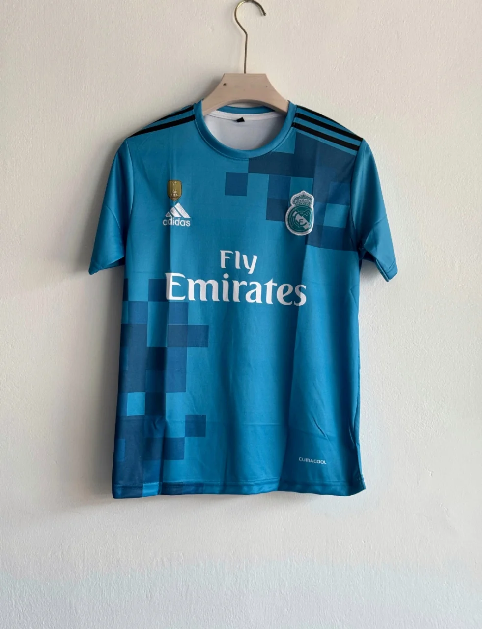 REAL MADRID RETRO 2016-17 THIRD RONALDO (EMBROIDERY LOGOS)