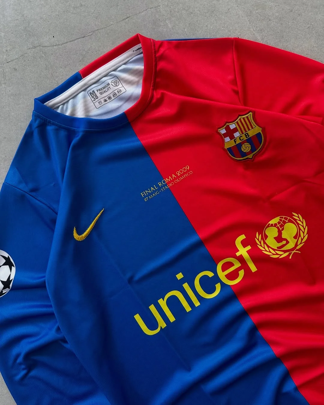 BARCELONA RETRO 2008-09 HOME MESSI FULL SLEEVE (EMBROIDERY LOGOS)