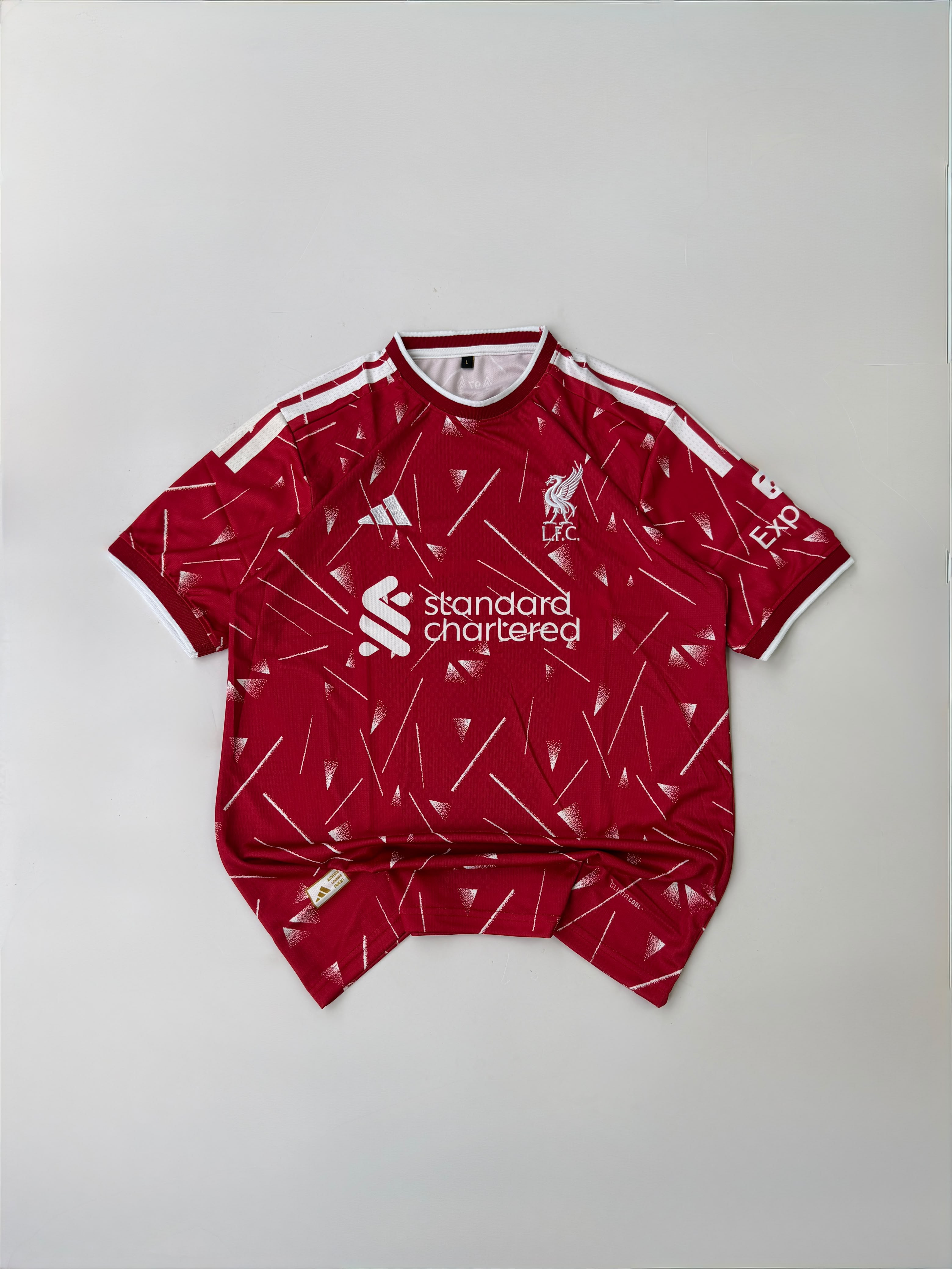LIVERPOOL 2026-27 HOME KIT SZOBOSZLAI (EMBROIDERY LOGOS)