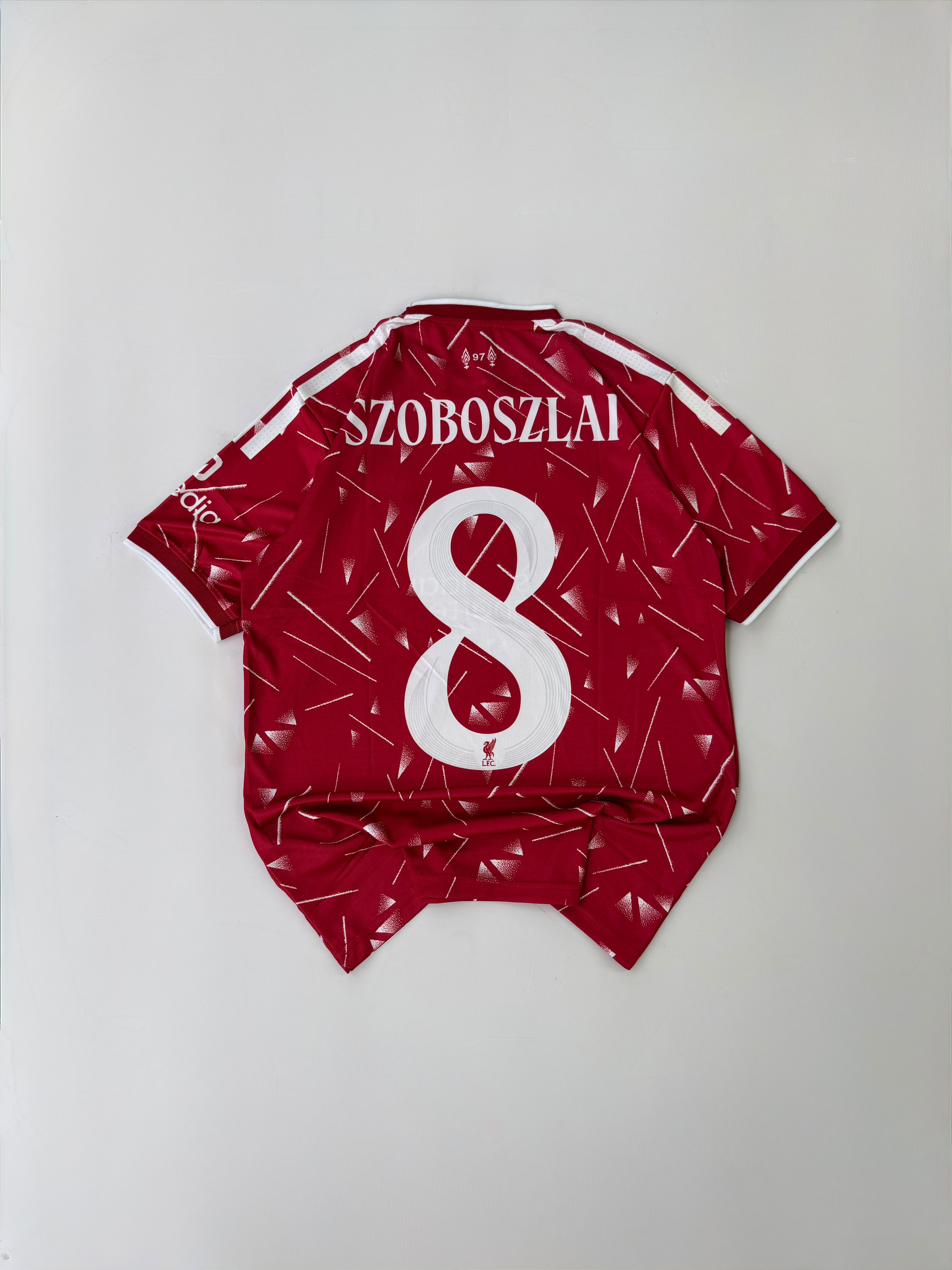 LIVERPOOL 2026-27 HOME KIT SZOBOSZLAI (EMBROIDERY LOGOS)