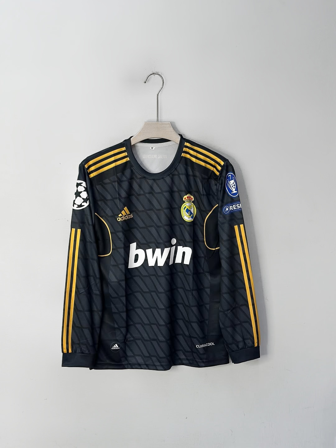 REAL MADRID RETRO 2011-12 AWAY KIT FULL SLEEVE RAMOS
