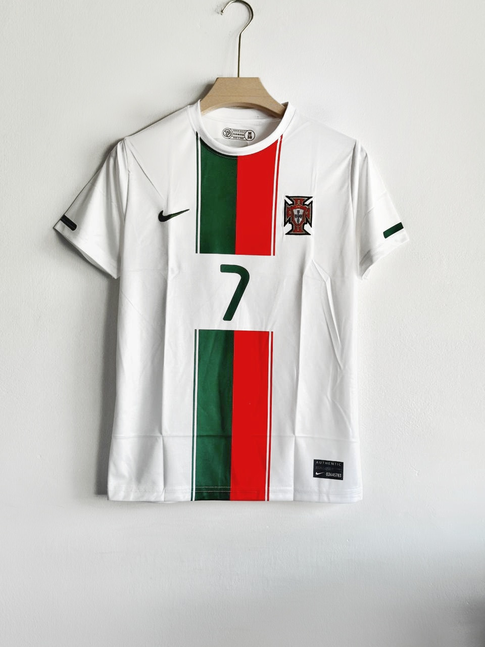 PORTUGAL RETRO 2010 AWAY KIT RONALDO (EMBROIDERY LOGOS)