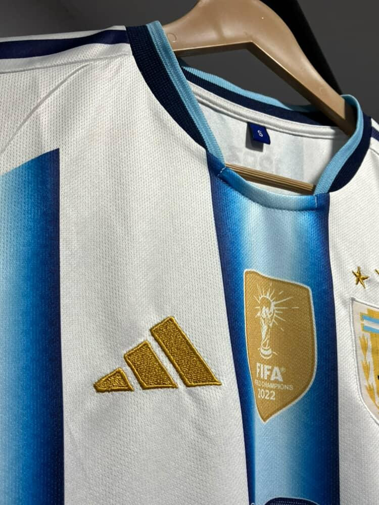 ARGENTINA 2026 WORLD CUP HOME KIT MESSI (EMBROIDERY LOGOS)