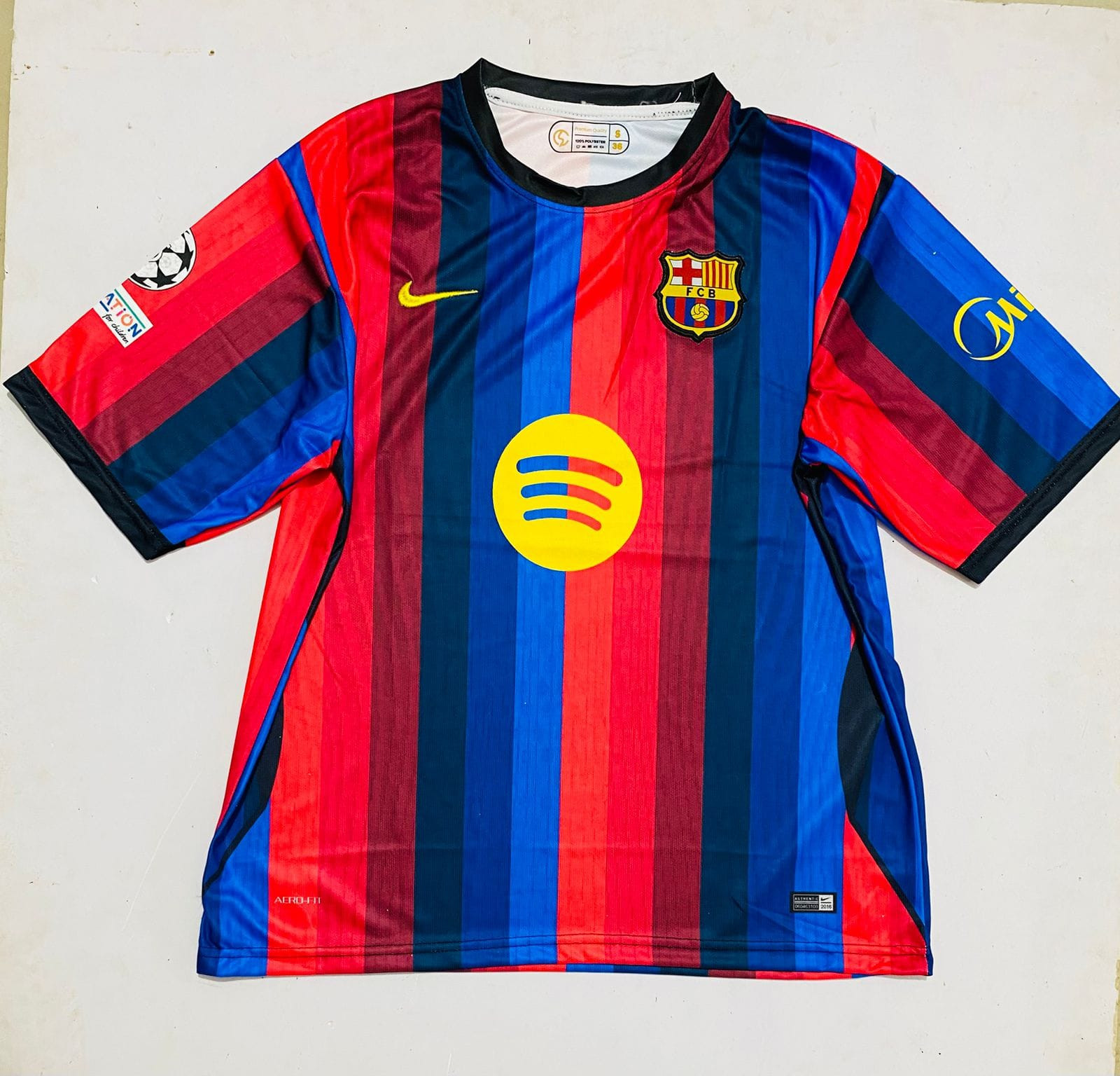 BARCELONA 2026-27 HOME KIT FIVE SLEEVE PEDRI (EMBROIDERY LOGO)