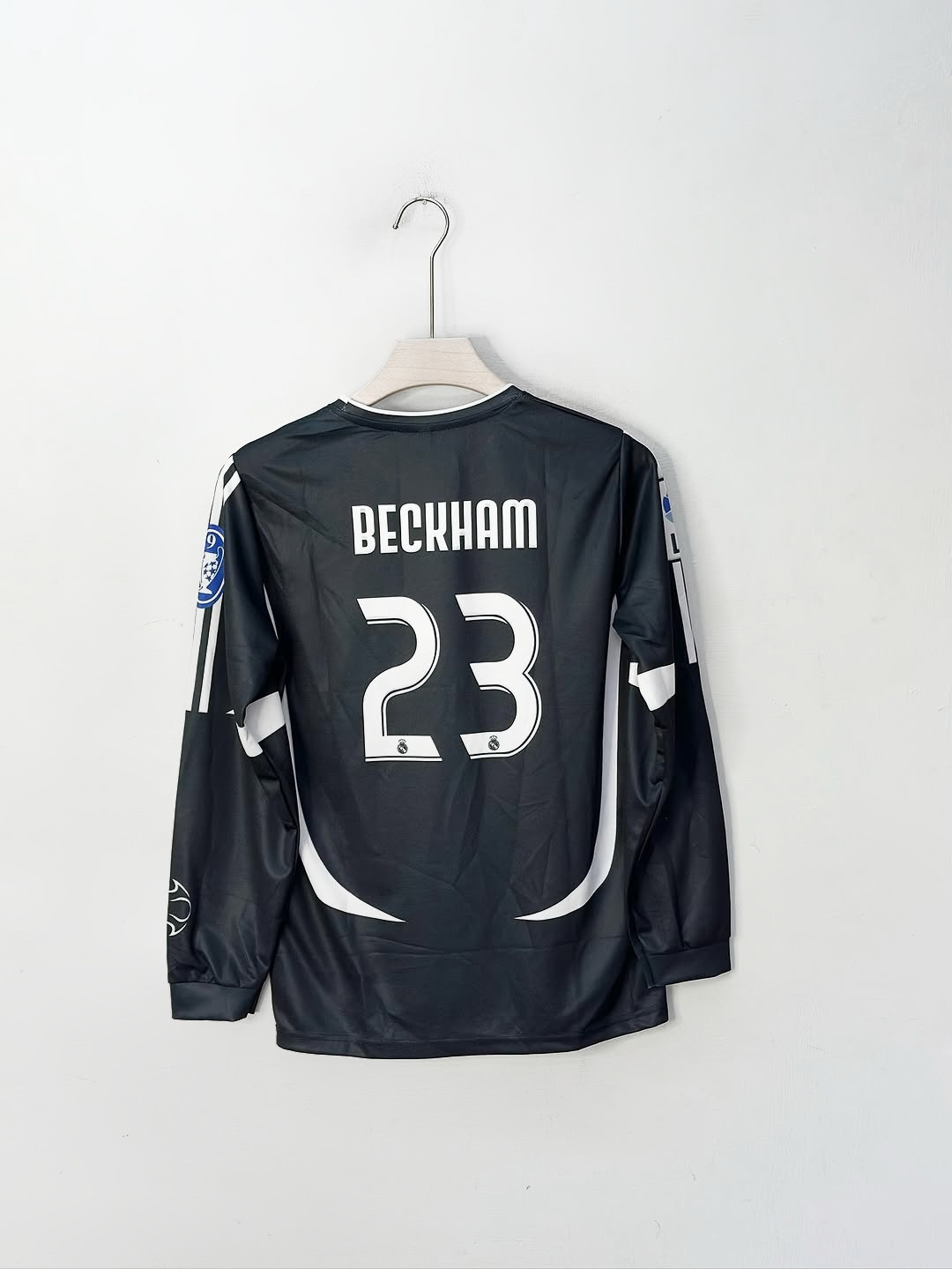 REAL MADRID RETRO 2006-07 FULL SLEEVE BECKHAM 