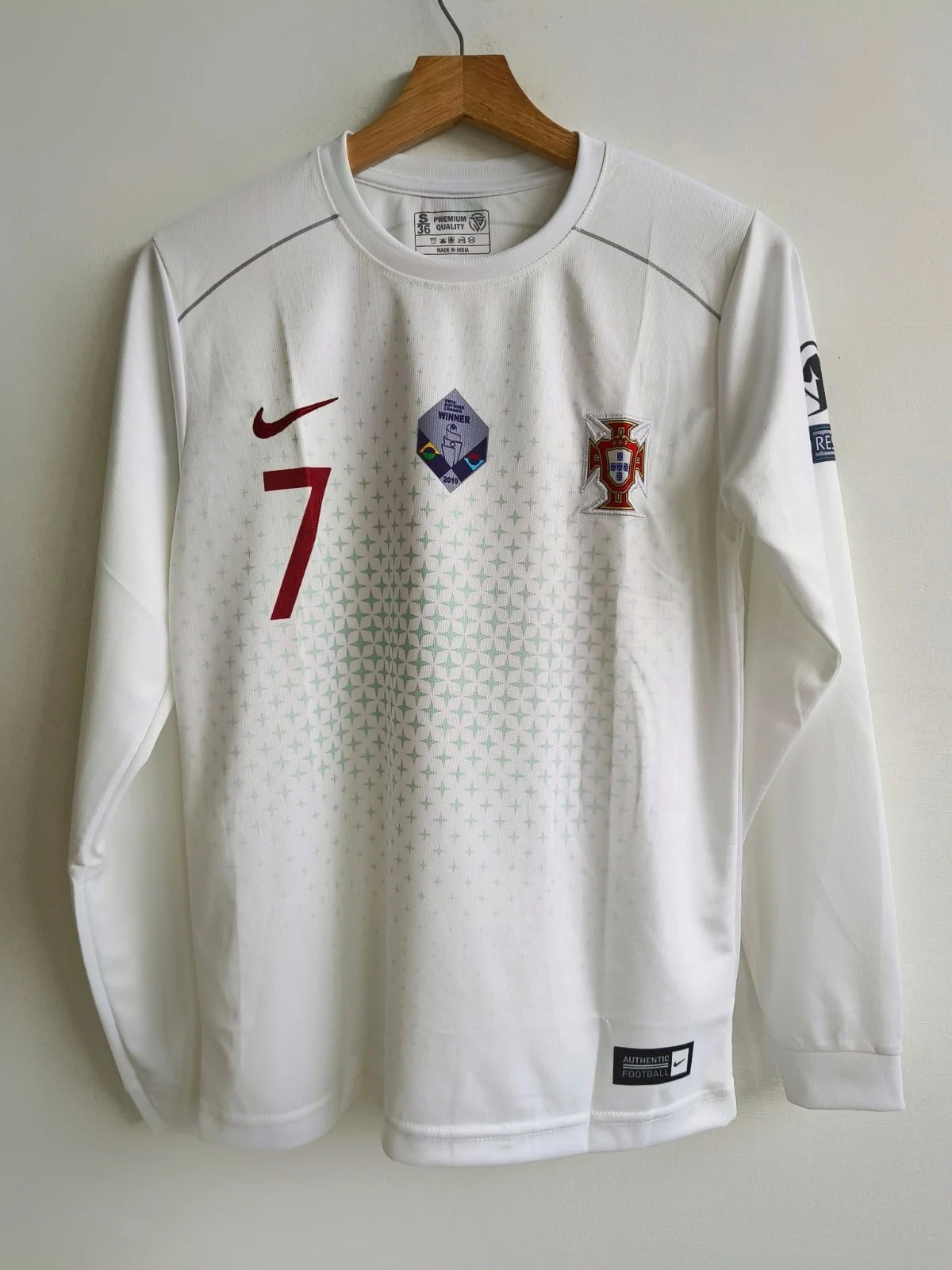 PORTUGAL RETRO 2018 AWAY KIT FULL SLEEVE RONALDO (EMBROIDERY LOGOS)