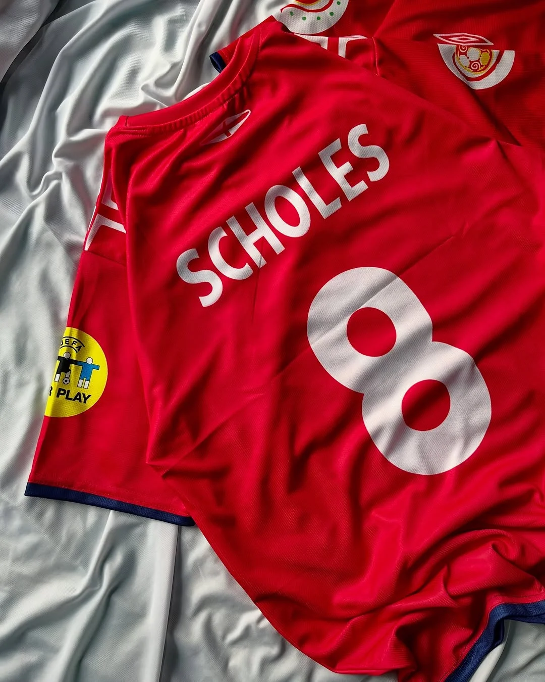 ENGLAND RETRO 2004 AWAY SCHOLES