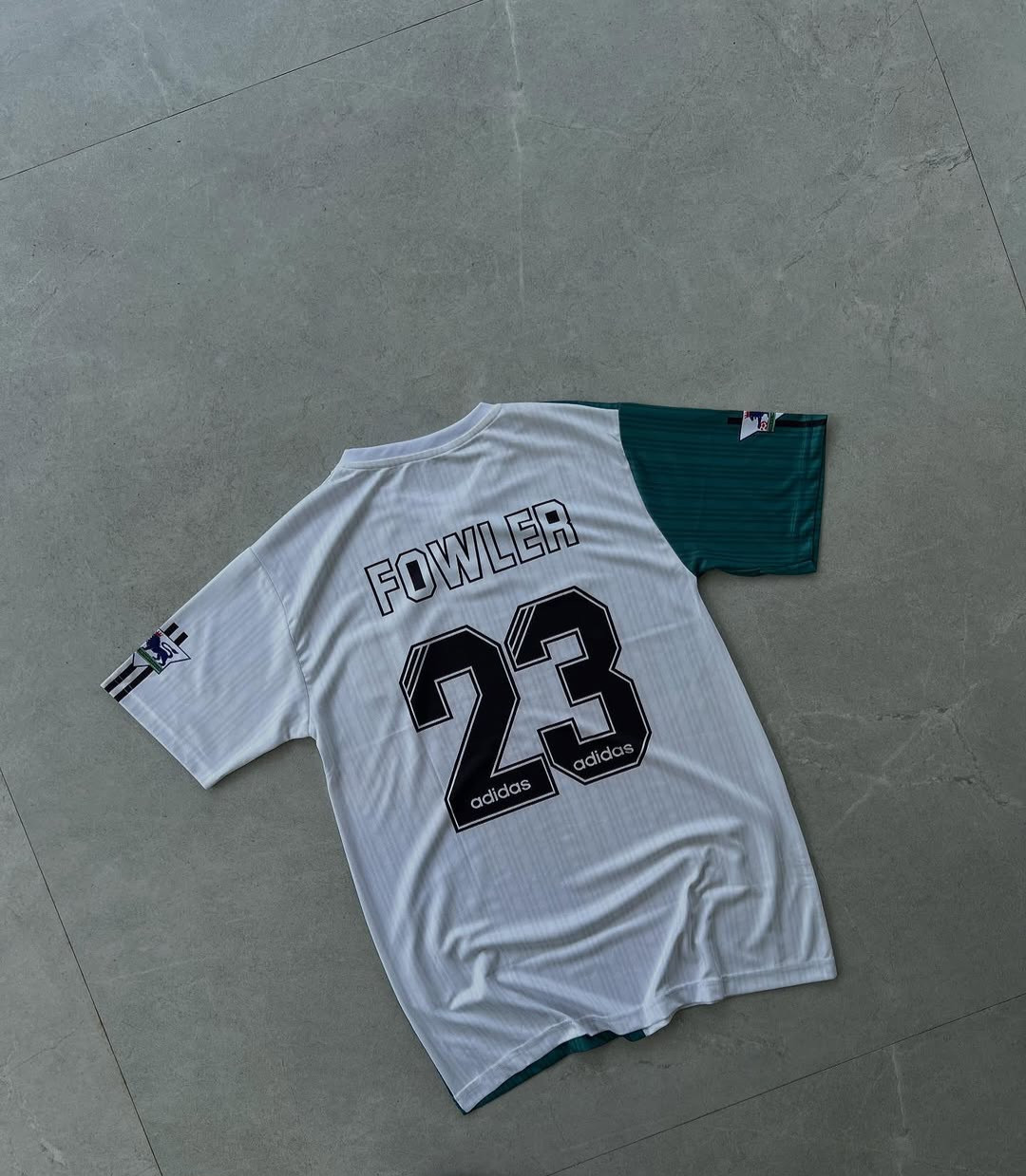 LIVERPOOL RETRO 1995-96 AWAY FOWLER (EMBROIDERY LOGOS)