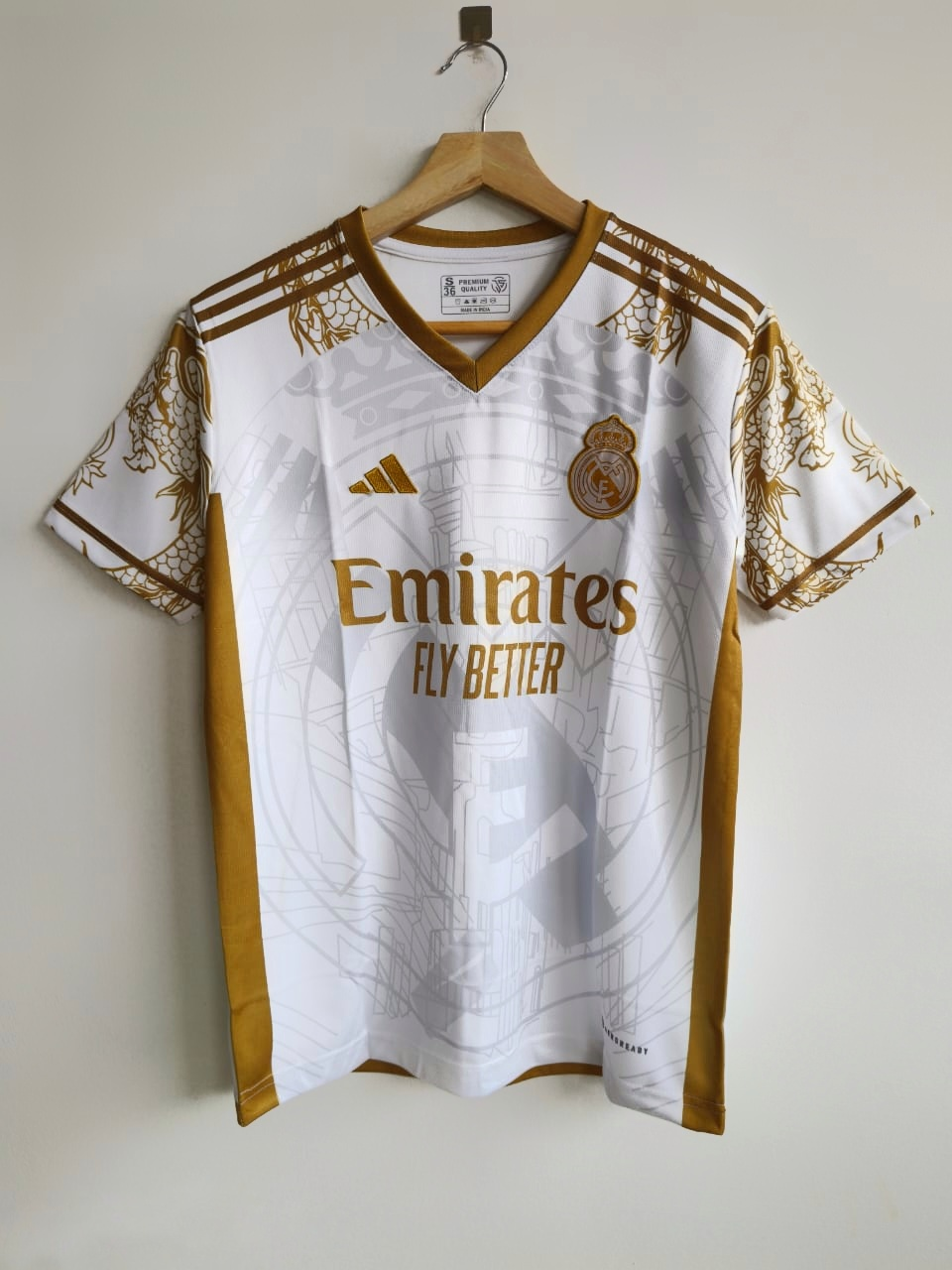 REAL MADRID GOLD SPECIAL EDITION (EMBROIDERY LOGOS)