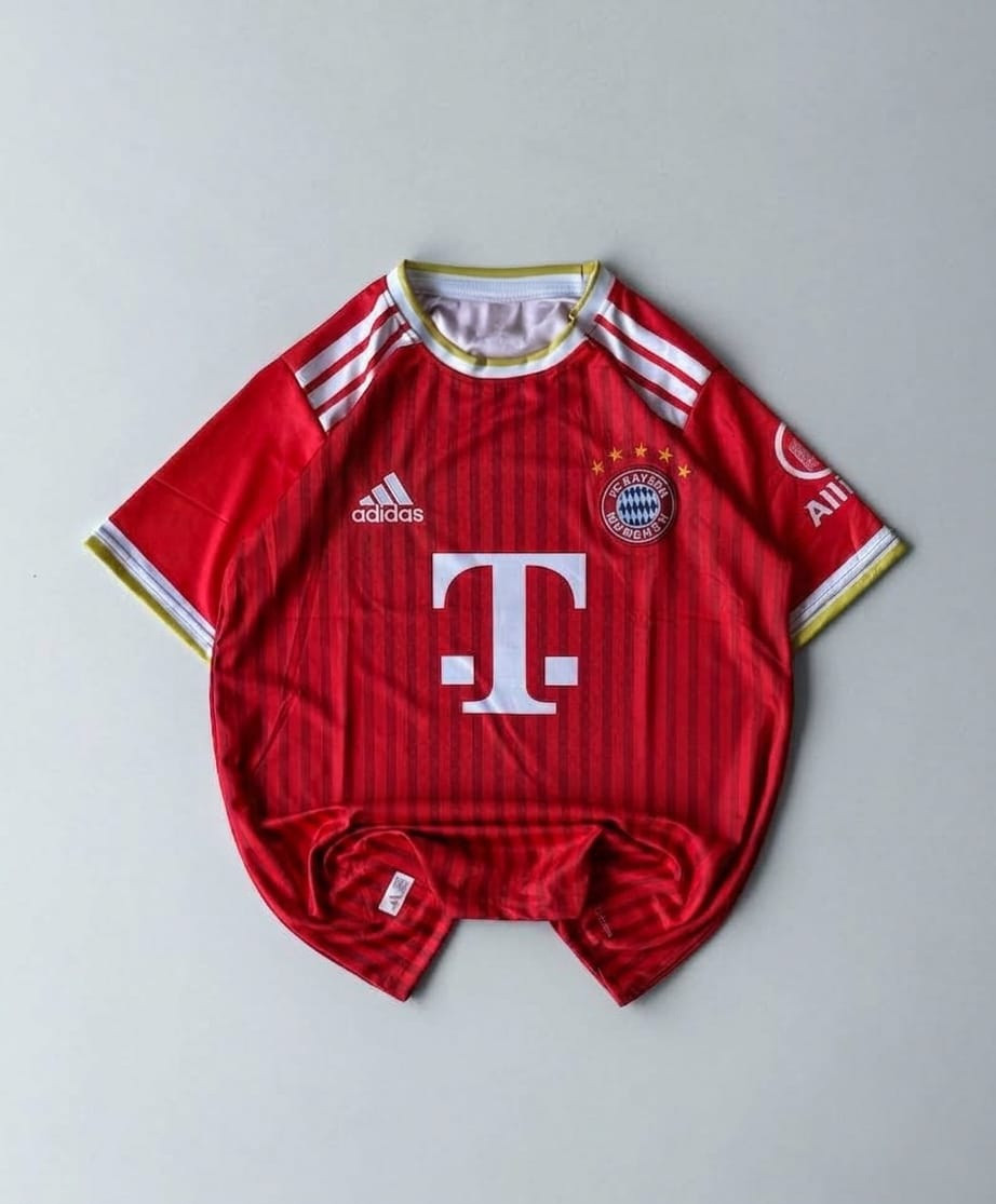 BAYERN MUNICH 2026-27 HOME KIT KANE (EMBROIDERY LOGOS)