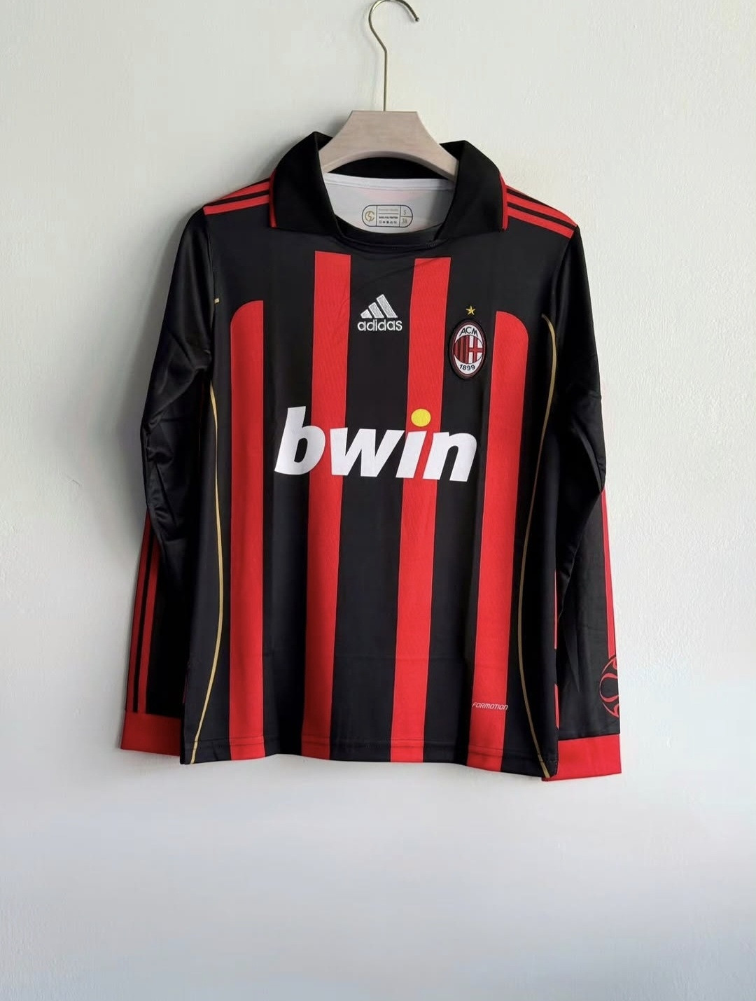 AC MILAN RETRO 2006-07 HOME KIT COLLAR FULL SLEEVE KAKA (EMBROIDERY LOGO)