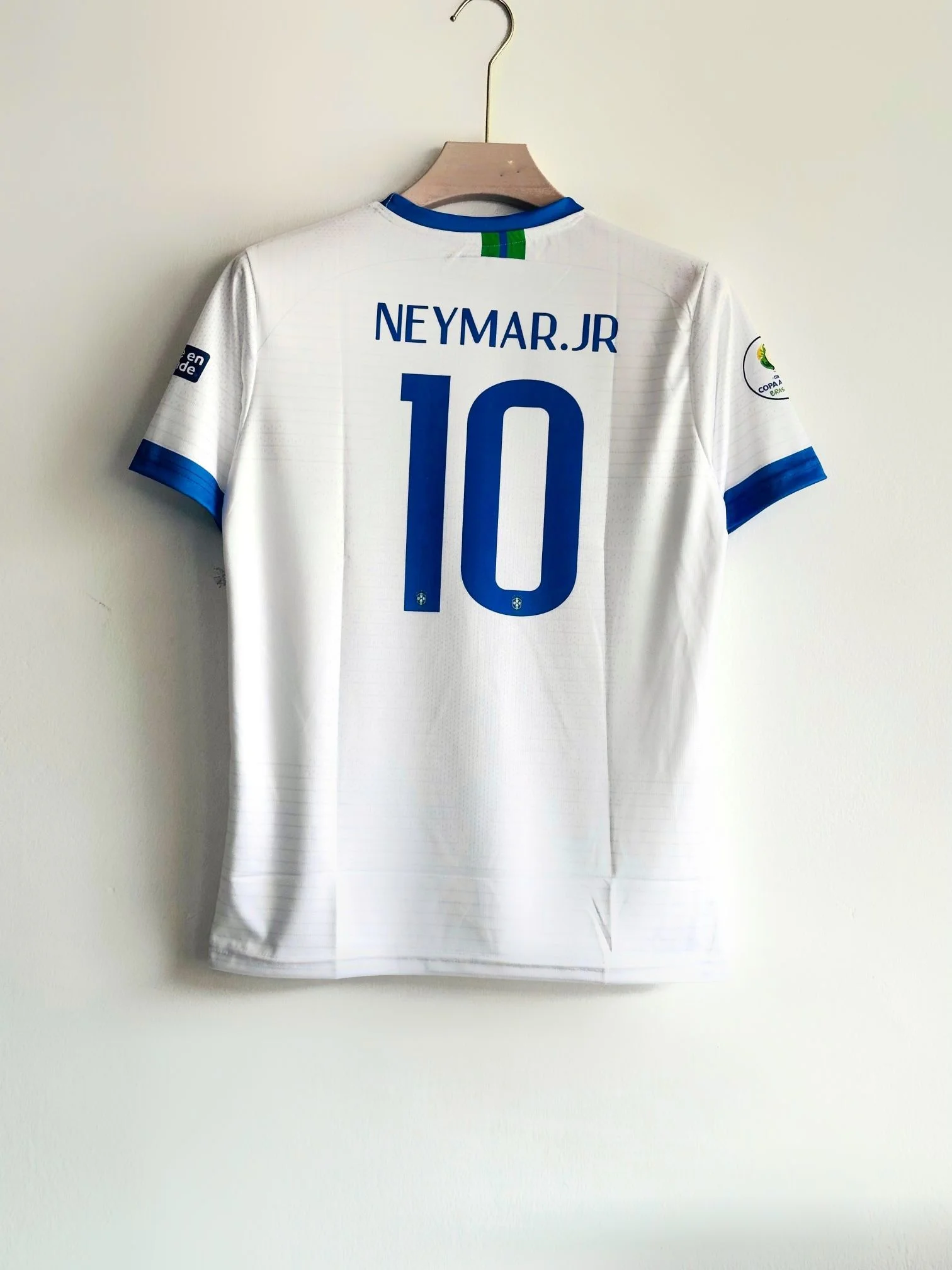 BRAZIL RETRO 2010 AWAY KIT NEYMAR (EMBROIDERY LOGOS)
