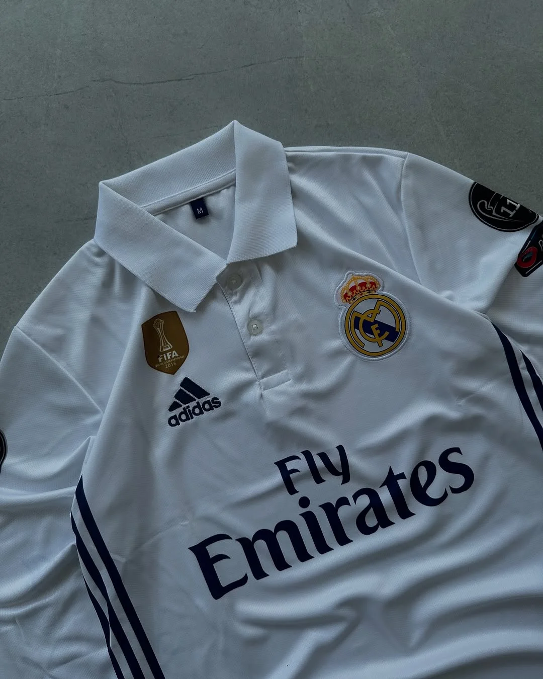 REAL MADRID RETRO 2016-17 HOME KIT COLLAR FULL SLEEVE RONALDO (EMBROIDERY LOGOS)