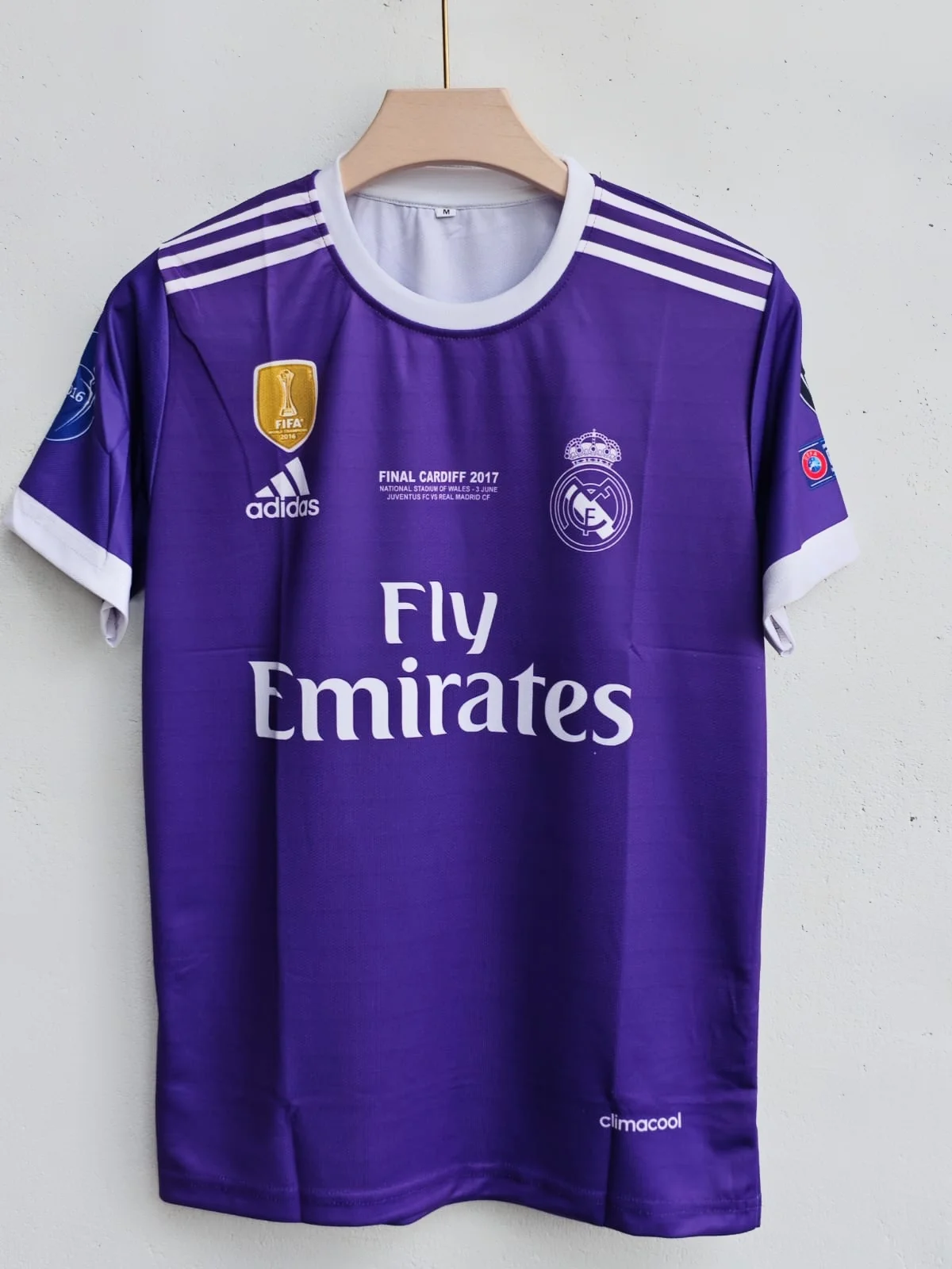 REAL MADRID RETRO 2016-17 AWAY RONALDO 