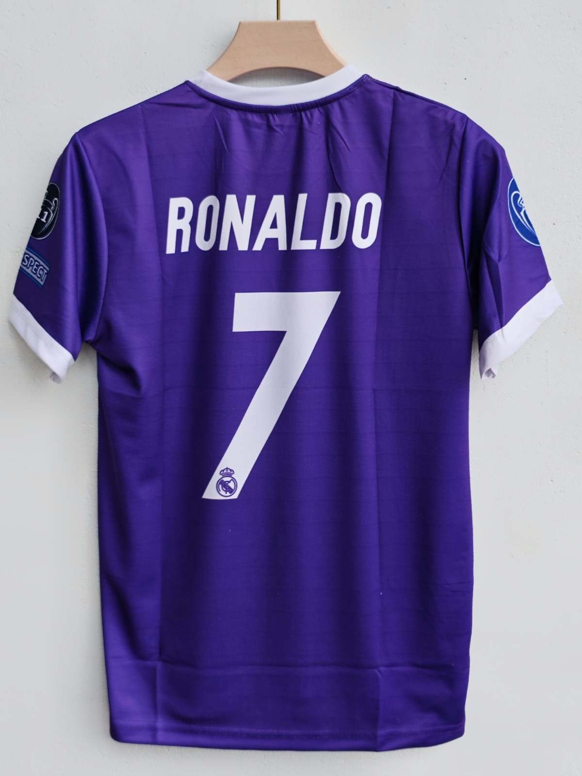 REAL MADRID RETRO 2016-17 AWAY RONALDO 