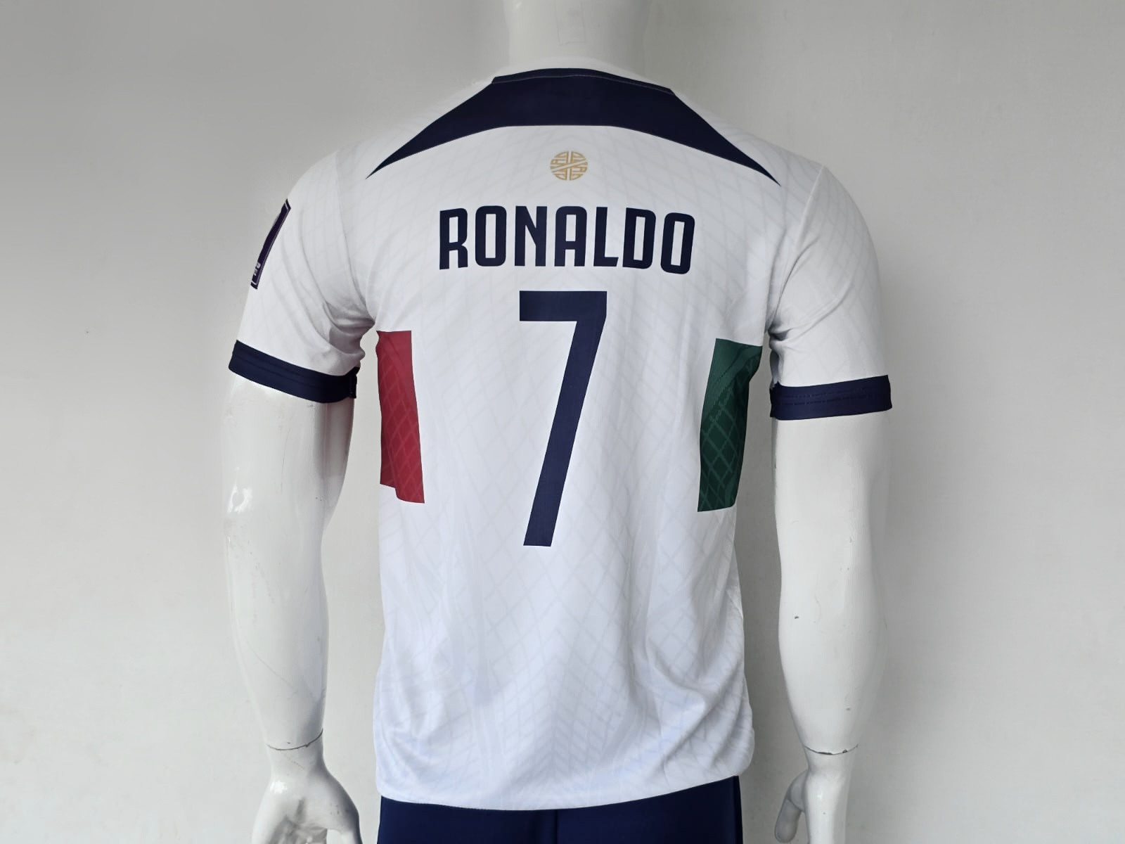 PORTUGAL 2022 AWAY KIT CRISTIANO RONALDO (EMBROIDERY LOGOS)