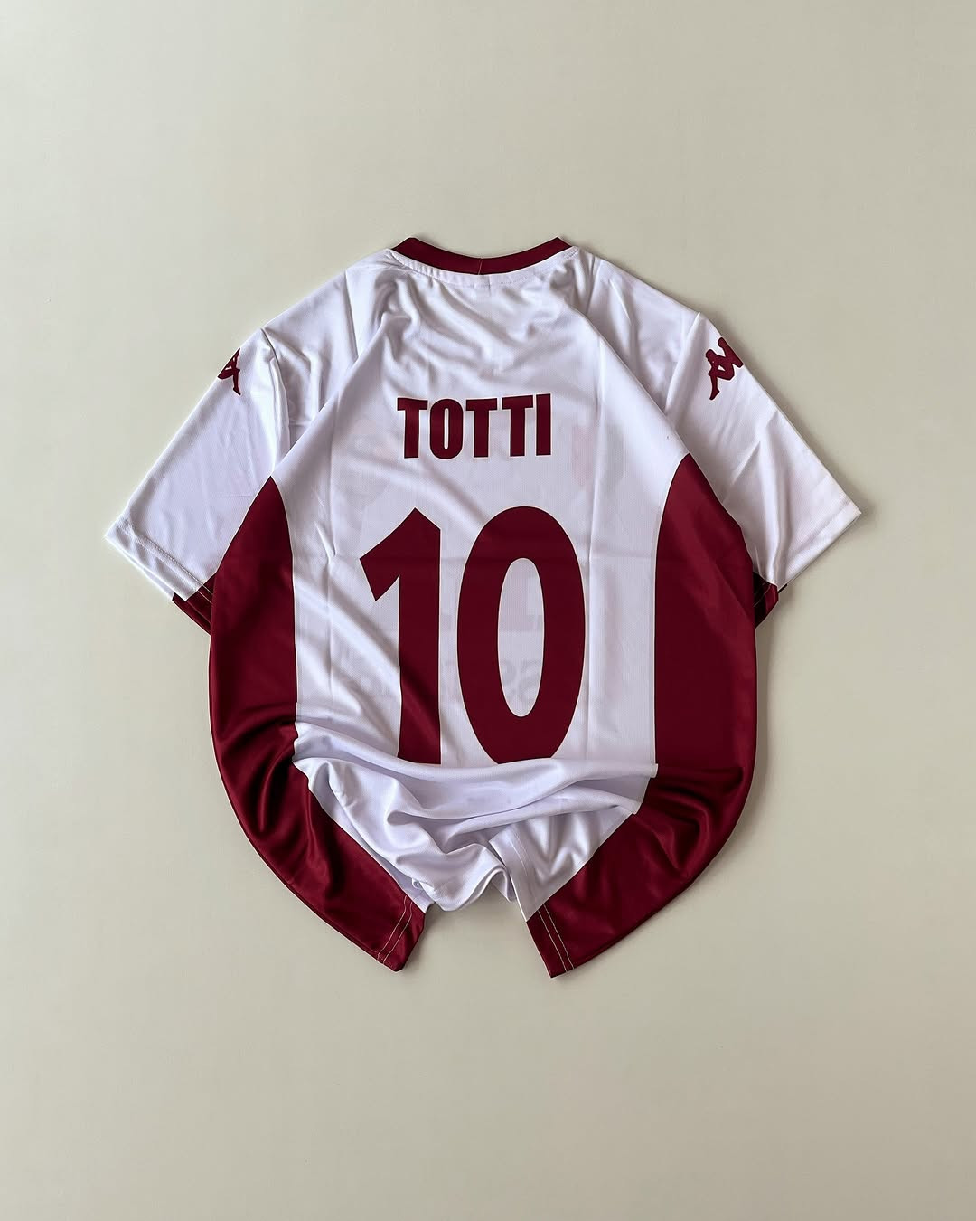 ROMA RETRO 2001-02 AWAY KIT TOTTI