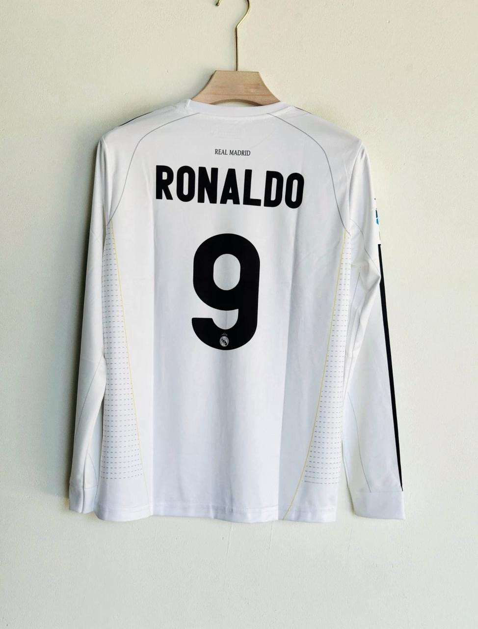 REAL MADRID RETRO 2009-10 HOME KIT FULL SLEEVE RONALDO (EMBROIDERY LOGOS)
