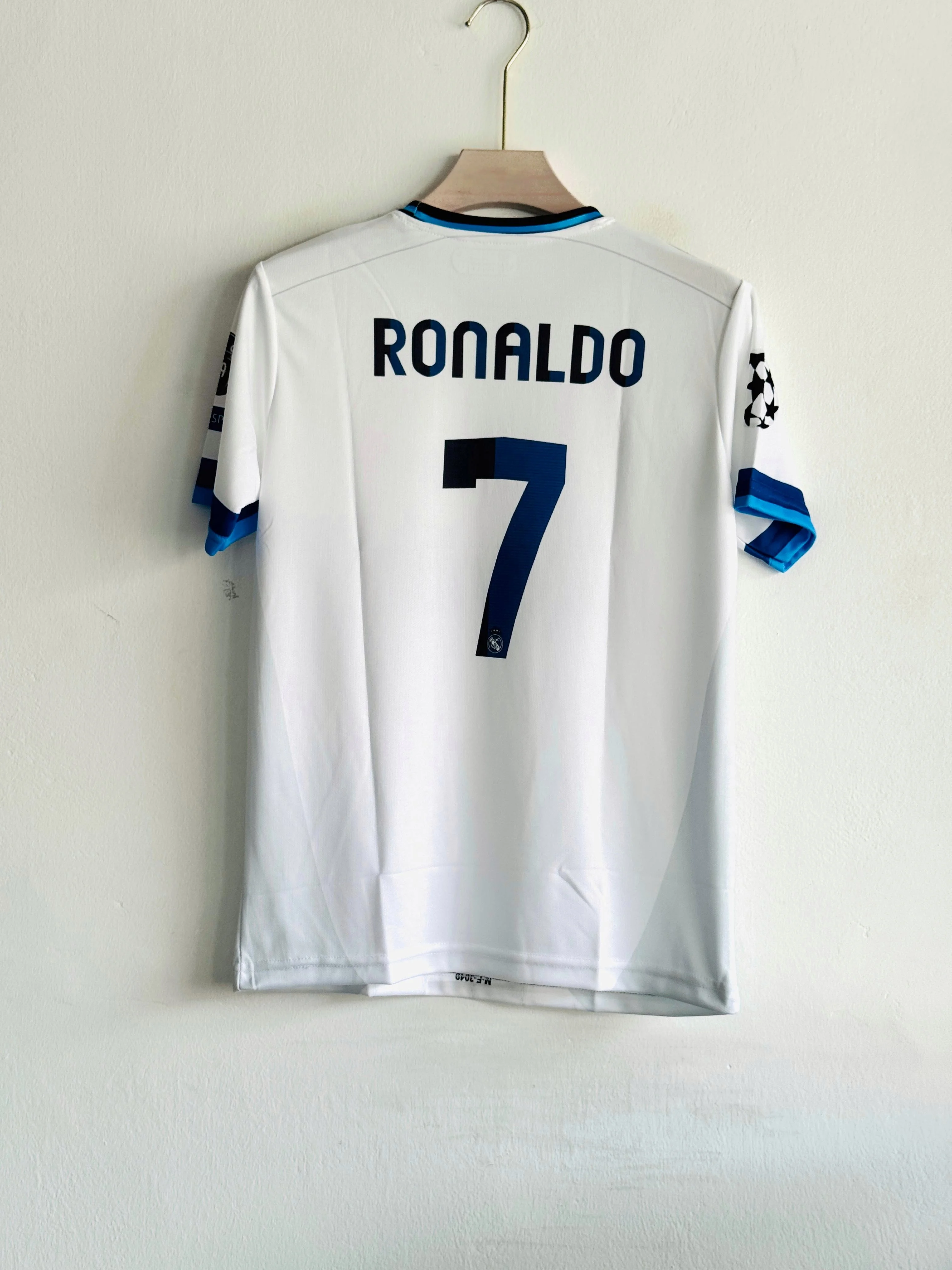 REAL MADRID RETRO 2012-13 HOME KIT RONALDO (EMBROIDERY LOGOS)