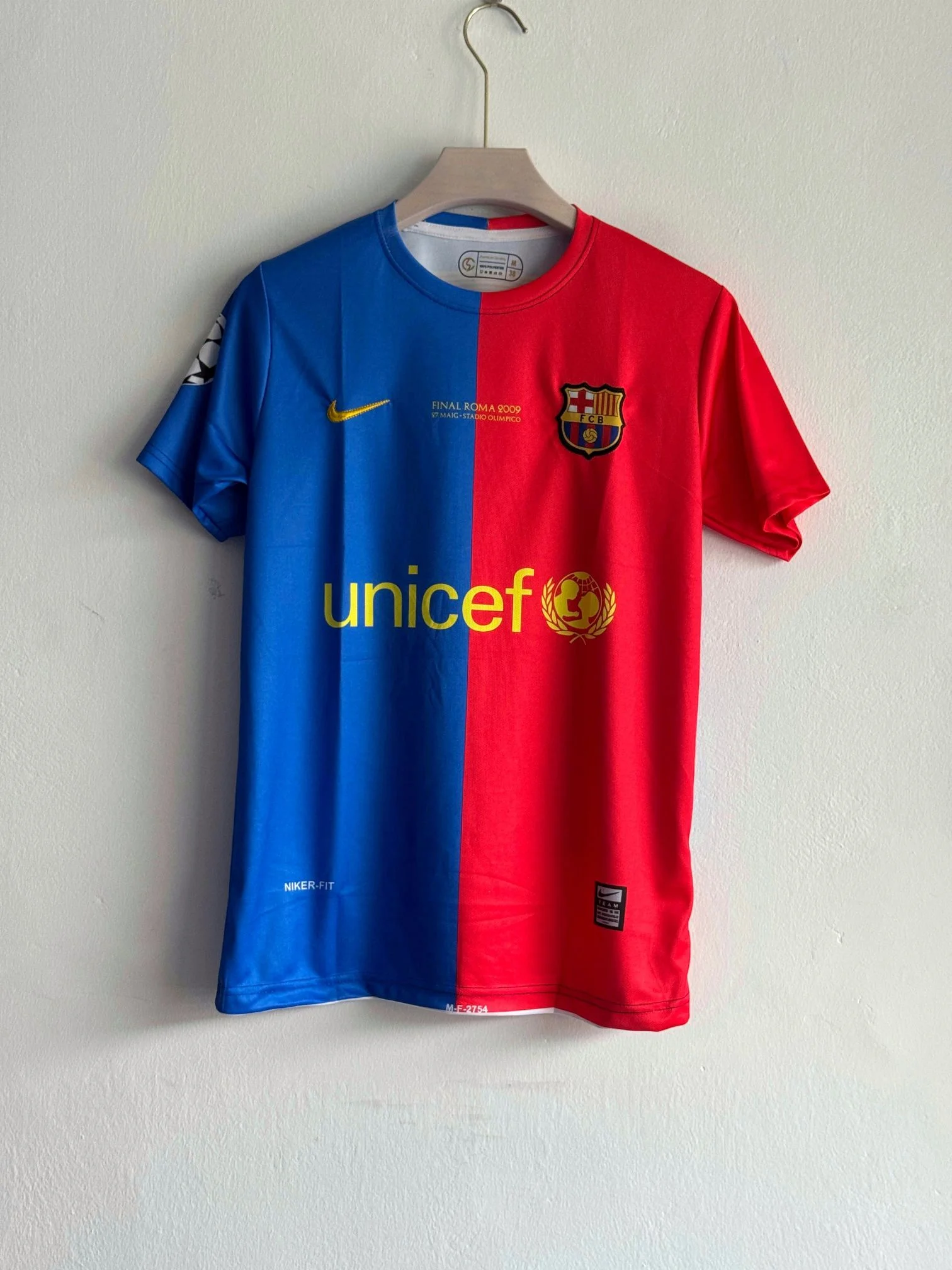 BARCELONA RETRO 2008-09 HOME KIT MESSI (EMBROIDERY LOGOS)