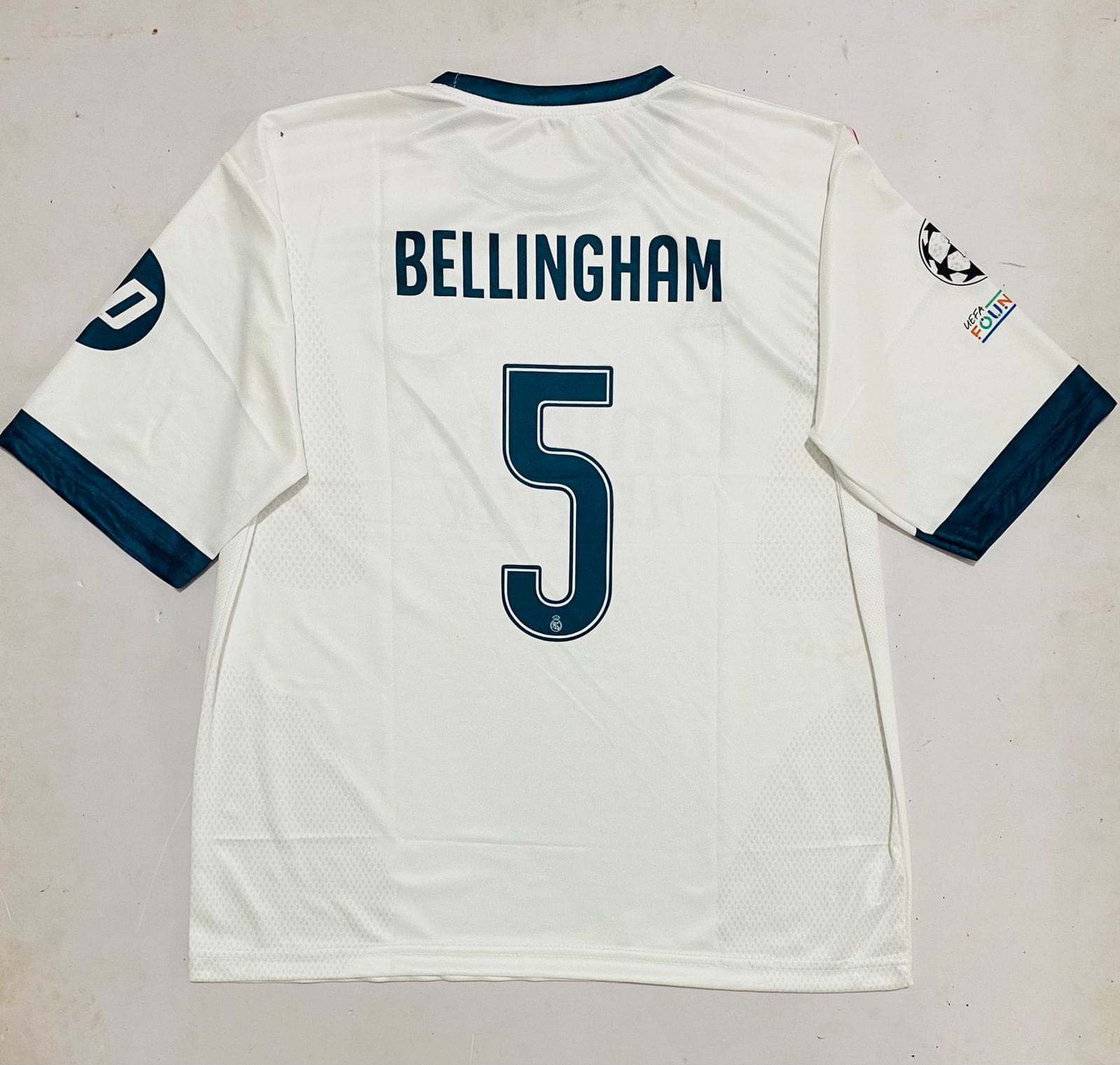 REAL MADRID 2026-27 HOME KIT FIVE SLE BELLINGHAM (EMBROIDERY LOGOS)