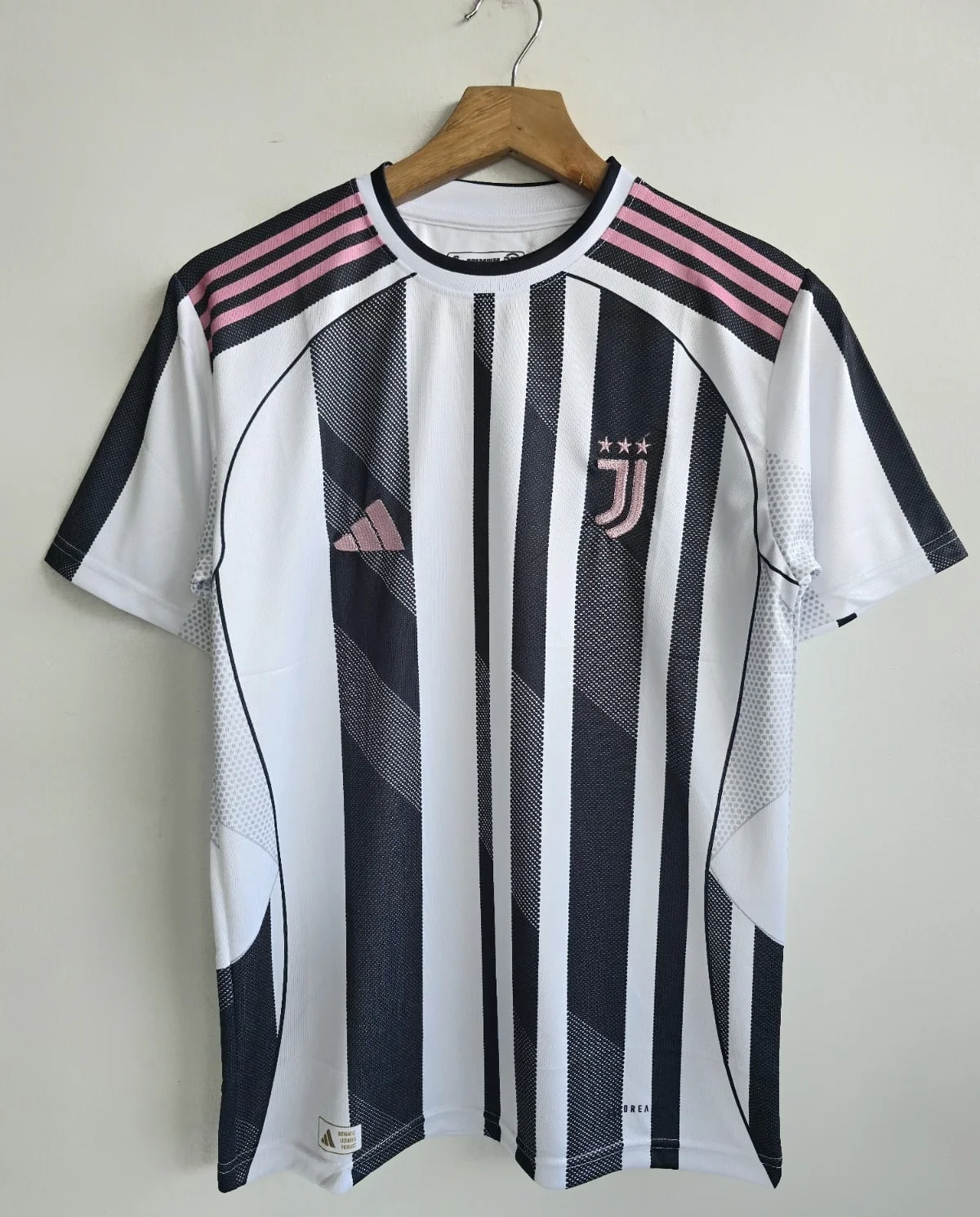 JUVENTUS 2025-26 HOME ( EMBROIDERY LOGO )